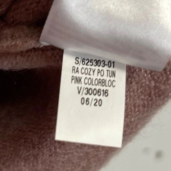 Old Navy Sweater Womens Plus Size 1X Pink Colorblock Crewneck NWT - Picture 5 of 8